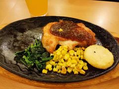 鸡排配薯饼-萨莉亚意式餐厅(国展天虹店)