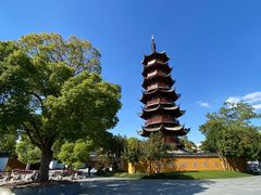 -龙华寺