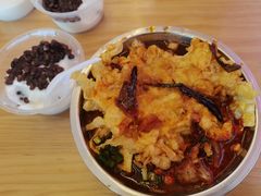 -拾味螺骨汤螺蛳粉(青年路店)