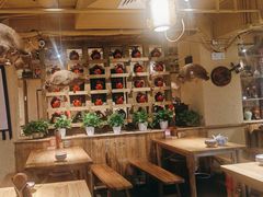 -泥糊破店小酒馆·团建聚餐(南京西路店)