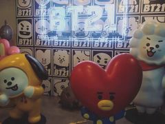 -line friends(明洞旗舰店)