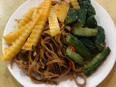 -桥香园云南过桥米线(金马碧鸡店)