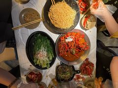 -巴厘龙虾·榜首油焖大虾(音乐学院·沿江酒馆店)