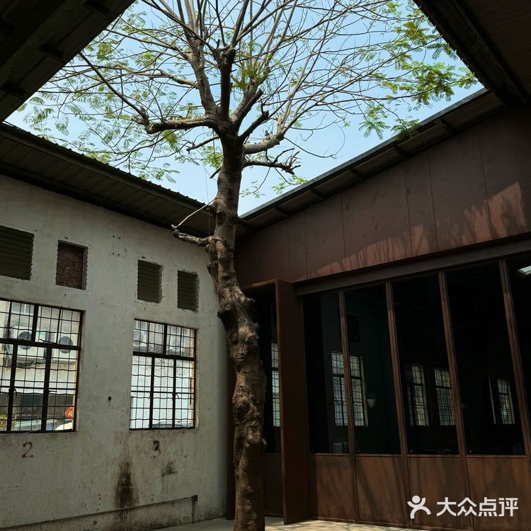 广州番禺|废旧工业风餐厅🪨