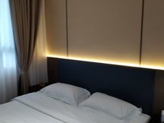 -晴天里酒店(春熙路太古里店)