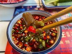 -喜悦小串丹东小黄牛海鲜烧烤大排档(民主广场店)