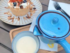 草莓奶油戚风-彳亍咖啡·这里(水湾路店)
