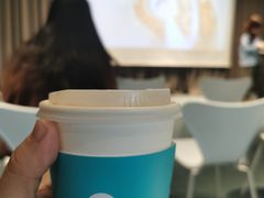 -蔚来中心(北京中关村店)