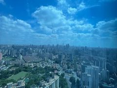 -上海龙之梦万丽酒店