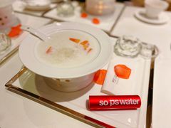 -燕庭·纯燕窝·甜品下午茶(南京西路店)