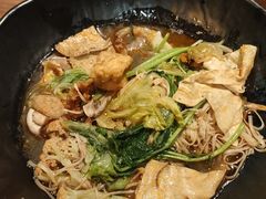 -万记麻辣烫国展总店