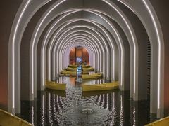 -涨巢·潮玩水疗局