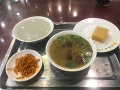 丸子汤-护国寺小吃(新街口店)