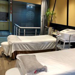 -觅屿日式脱毛美肤