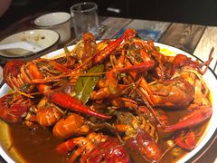 -虾弄弄海派小龙虾·牛羊蝎子火锅