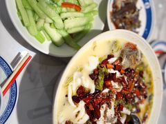 -禄鼎记·排队俩小时都要吃的酸菜鱼(石牌桥店)
