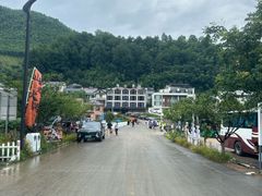 -安吉龙王山峡谷漂流