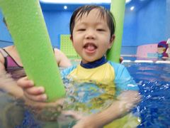 -龙格亲子游泳•水育早教运动中心
