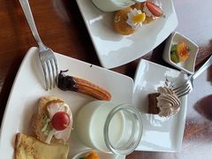 -三亚湾海居铂尔曼度假酒店