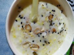 -清真老马家国华牛奶鸡蛋醪糟(正宁路店)