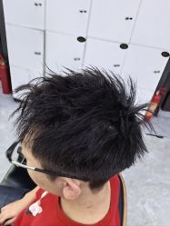 -藤野造型烫发染发