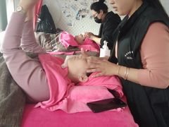 -艺采红鹰职业培训学校