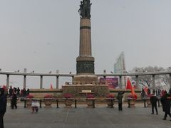 -人民防洪胜利纪念塔