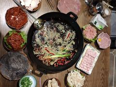 -周幺妹重庆老火锅(银泰城总店)