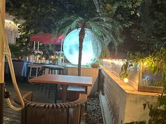 -弦月窗LUNETTE BY AMANDA(复兴路店)