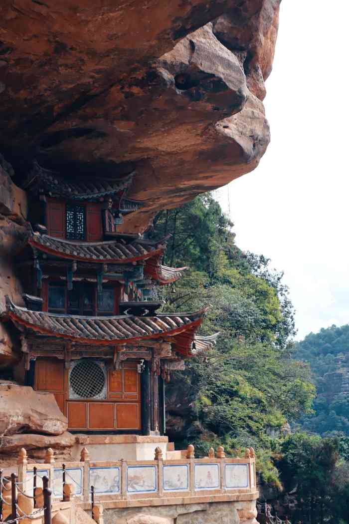 剑川石宝山景区-"石宝山的宝相寺,由于时间比较赶,没有上山.