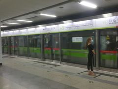 -白石桥南(地铁站)