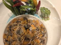 -赶海部落海鲜城(海阳路店)