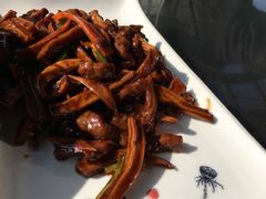 -吴越荣记苏州菜·松鼠桂鱼100%活鱼现做(斜塘老街店)