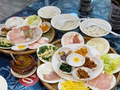 -桥香园云南过桥米线(金马碧鸡店)