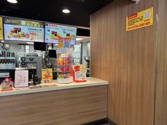-麦当劳(湛江大厦店)