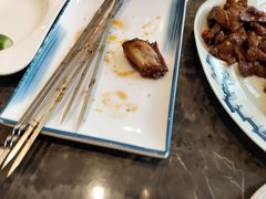 葱爆羊肉-兴庆斋·盐池手抓羊肉清真餐厅(交通学院店)