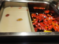 -尚尚仙·酸汤猪手·猪肚鸡火锅(华联万柳购物中心店)