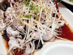 油泼鲜比管-开海·红岛海鲜虾水饺(石老人店)