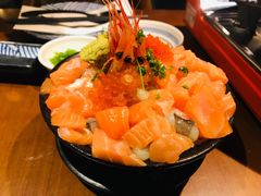 三文鱼火山丼-魔丼屋(日月光店)