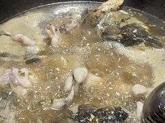-何师傅美蛙鱼头(汉街店)