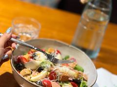 -JINNS锦时 steak&pizza(浸信会礼拜堂旧址店)