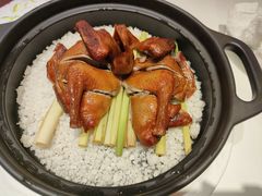 香茅乳鸽-白天鹅宾馆-玉堂春暖餐厅