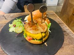 -HIGH FIVE哈福手工汉堡(桂林路店)