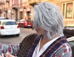-CARR SALON