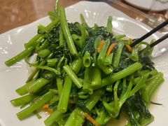 -伊萨娜印尼餐馆