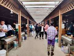 -亲兄弟真人CS团建拓展基地