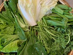 -尚尚仙·酸汤猪手·猪肚鸡火锅(华联万柳购物中心店)