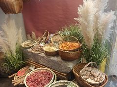 -后院烤吧·木炭烧烤·烤鱼·云贵川火锅(忻州古城店)