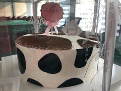 -爱上花开·蛋糕·安佳动物奶油轻奢私人定制(凯德店)