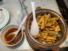 酱干炒肉木桶饭-京城小江南·北京烤鸭·江南土菜·白鱼(中关村店)